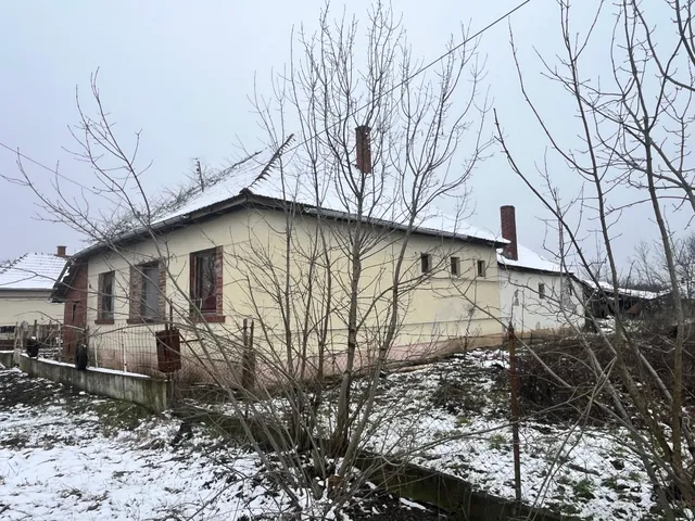 Eladó ház Kötegyán 95 nm