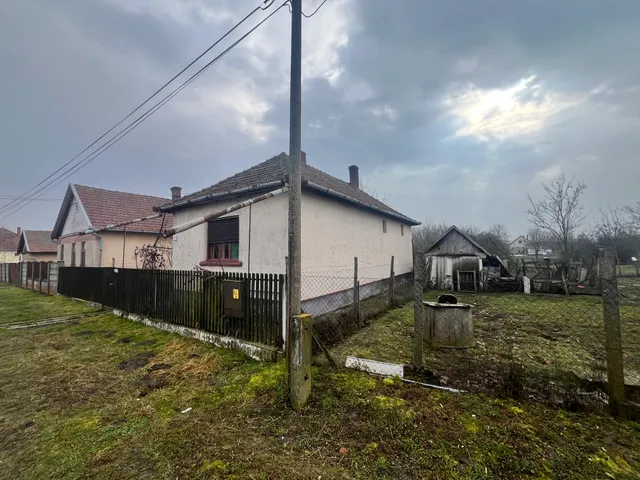 Eladó ház Kötegyán 70 nm