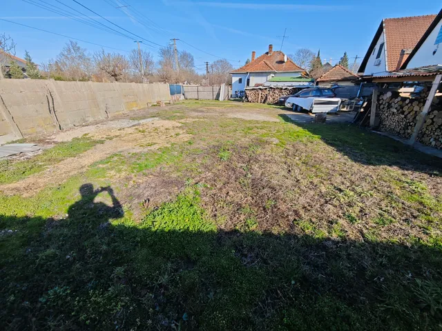 Eladó ház Gyula, Deák Ferenc tér 75 nm