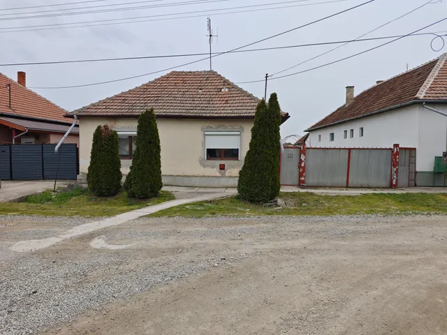 Eladó ház Méhkerék 111 nm