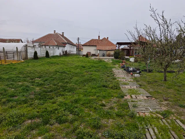 Eladó ház Méhkerék 111 nm