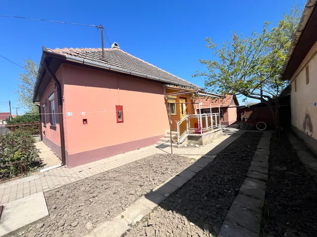 Eladó ház Sarkad 89 nm