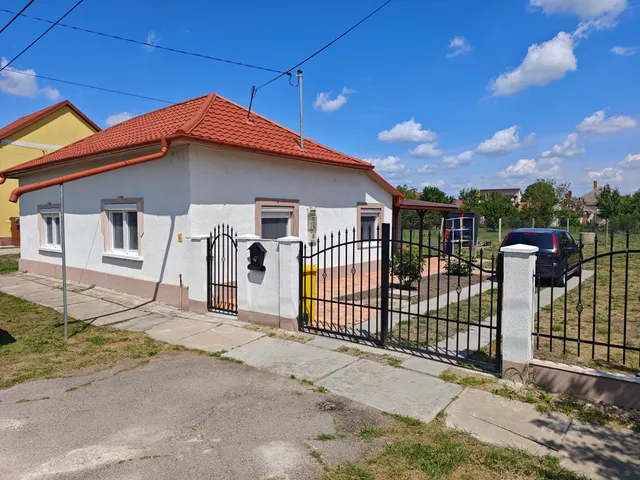Eladó ház Gyomaendrőd 79 nm