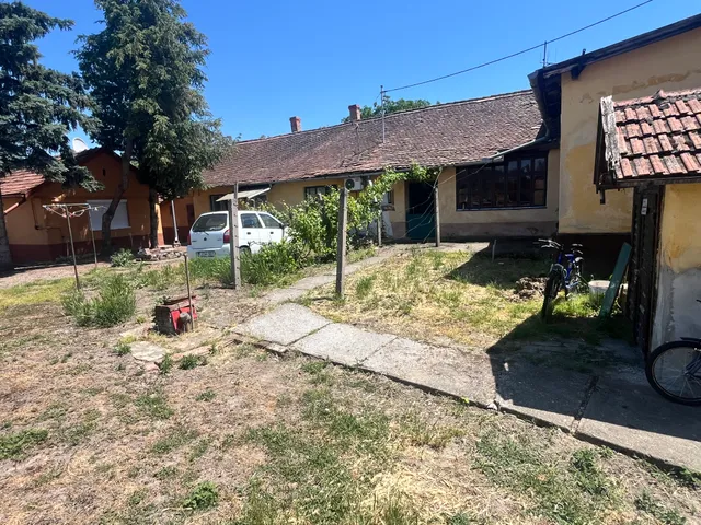 Eladó ház Sarkad, Vasút utca 77 nm