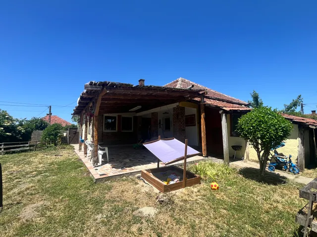 Eladó ház Sarkad, Magyar utca 98 nm