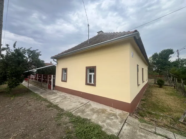 Eladó ház Sarkad 60 nm