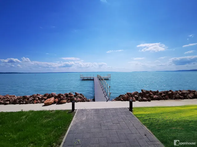 Eladó új építésű lakópark Balatonkenese 68 nm