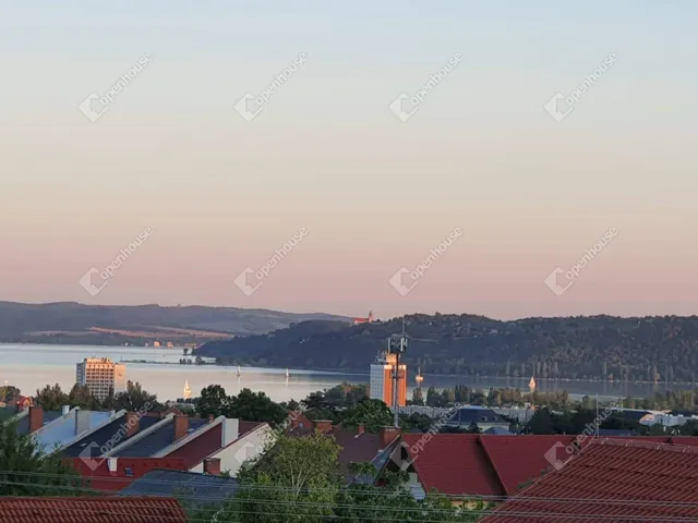 Eladó ház Balatonfüred 180 nm