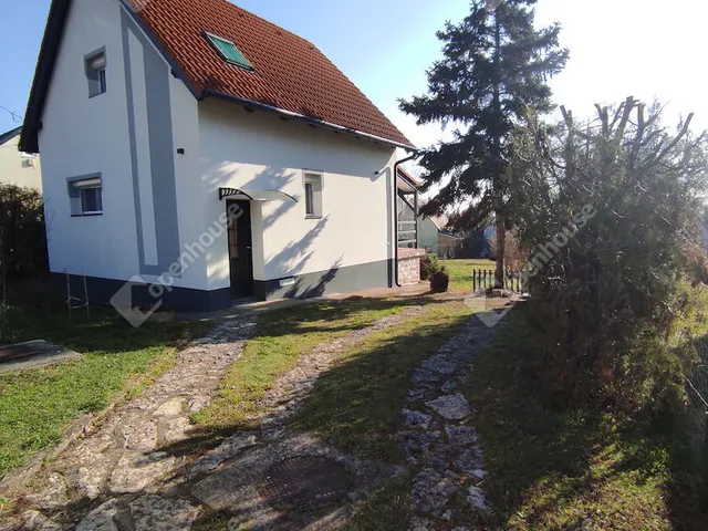 Eladó üdülő és hétvégi ház Alsóörs 80 nm