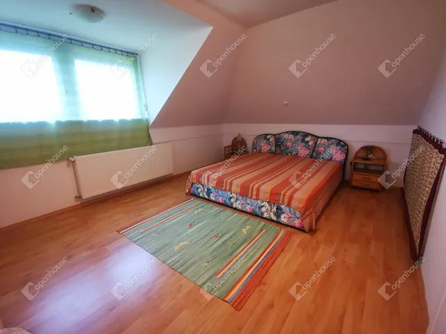 Eladó ház Balatonalmádi, Vörösberény 219 nm