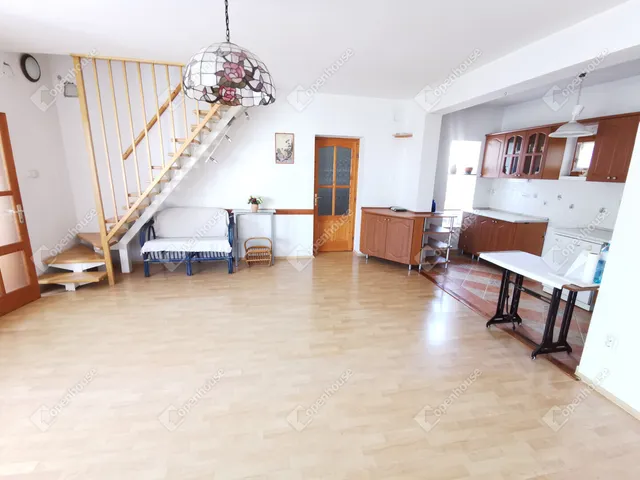 Eladó ház Balatonalmádi, Káptalanfüred 160 nm