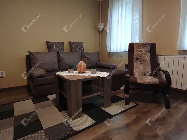 Eladó lakás Veszprém, Jutasi úti lakótelep 42 nm