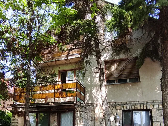 Eladó ház Balatonfüred, Ófalu 180 nm