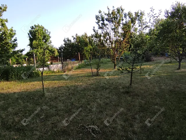 Eladó telek Veszprém, Csatárhegy 1200 nm