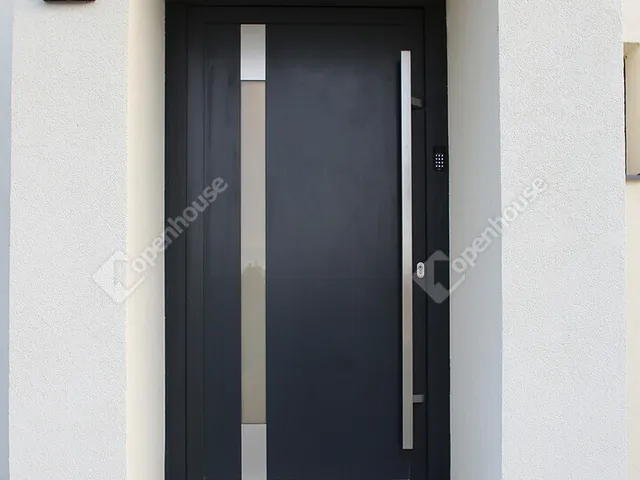 Eladó ház Alsóörs 183 nm