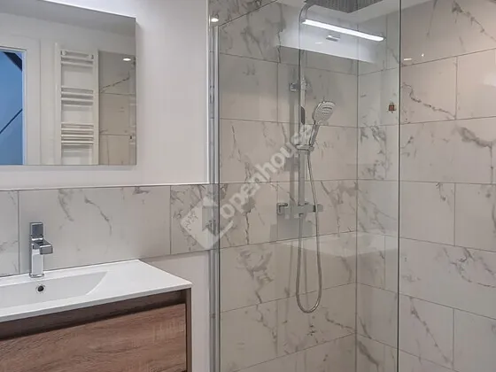 Eladó ház Alsóörs 183 nm