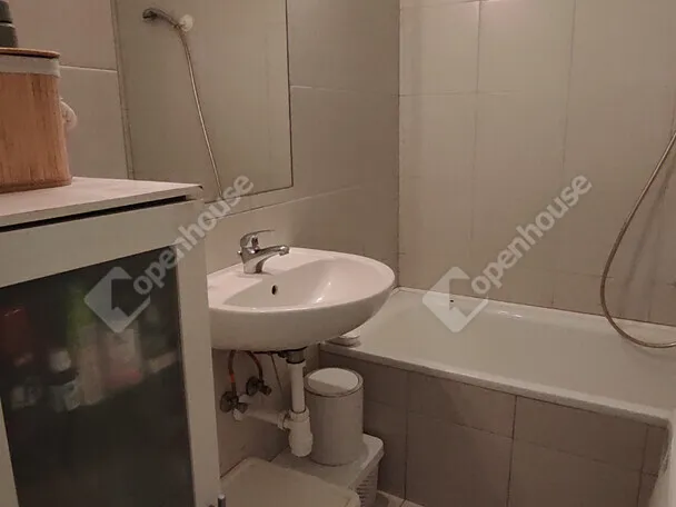 Eladó lakás Veszprém, Egyetemváros 50 nm