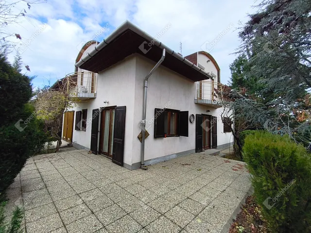 Eladó ház Alsóörs 154 nm