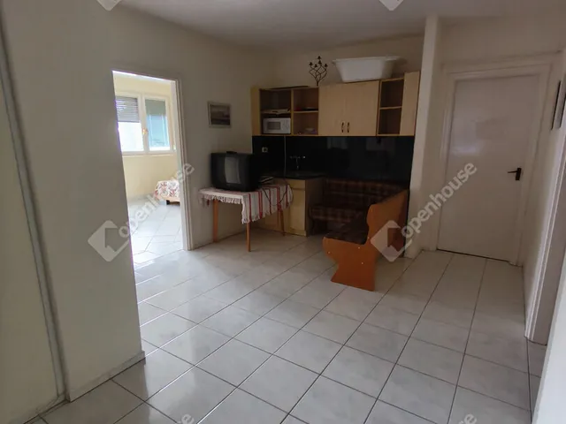 Eladó ház Alsóörs 260 nm