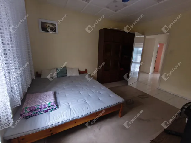 Eladó ház Alsóörs 260 nm