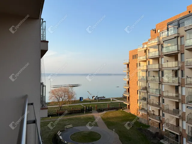 Eladó lakás Siófok, Aranypart 39 nm