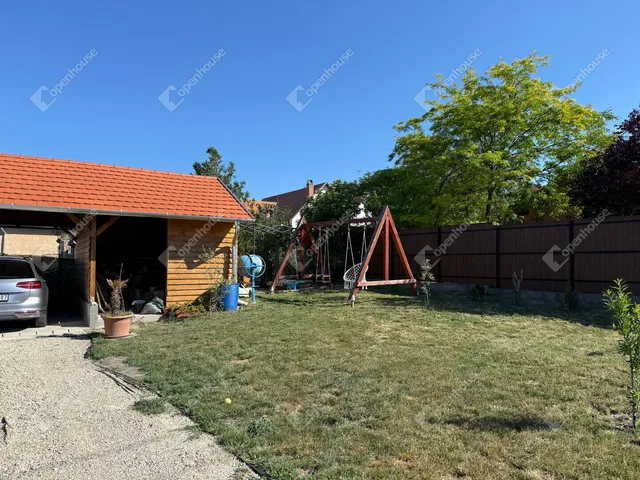 Eladó ház Balatonfőkajár 90 nm