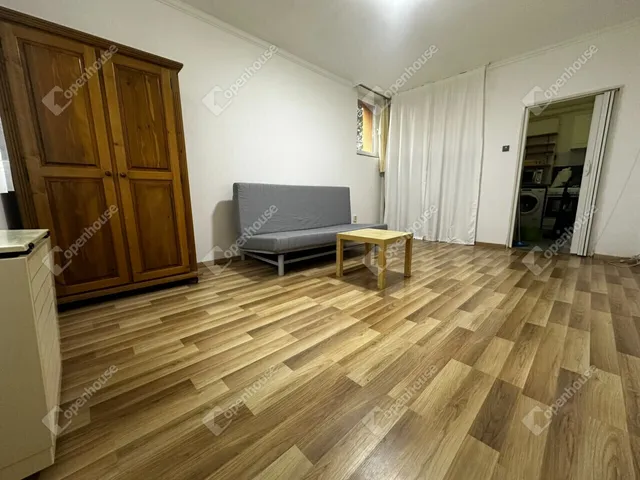Eladó lakás Veszprém, Jeruzsálemhegy 28 nm