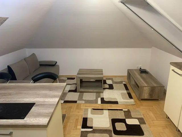 Kiadó lakás Debrecen, Veres Péter-kert 45 nm