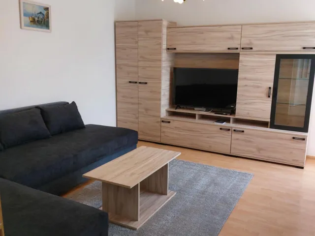 Kiadó lakás Debrecen, Hatvan utcai kert 50 nm