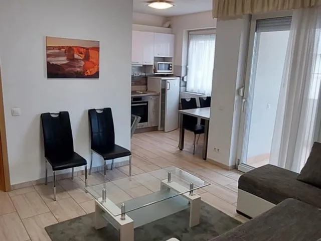 Kiadó lakás Debrecen, Belváros, Rákóczi 70 nm