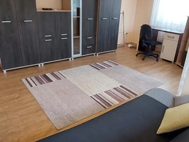 Kiadó lakás Debrecen, Nagyerdő, Komlóssy 60 nm