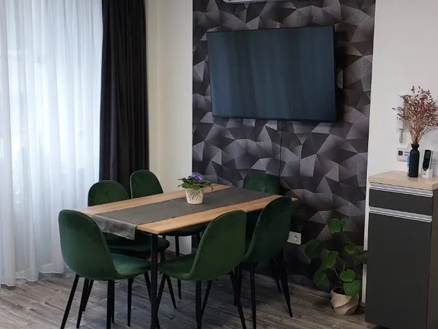 Kiadó lakás Debrecen, Tócóliget 64 nm