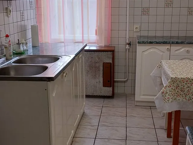 Kiadó lakás Debrecen, Libakert, Ókút 37 nm