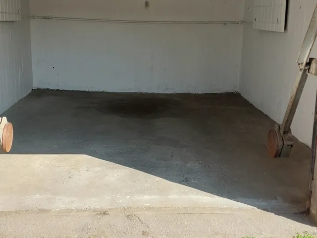 Eladó garázs Debrecen, Fényesudvar, Fényes udvar 17 nm