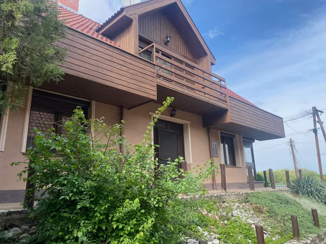 Eladó ház Hajdúszoboszló 270 nm