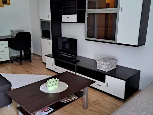 Kiadó lakás Debrecen, Újkert, Görgey 51 nm