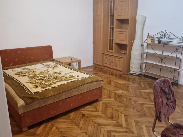 Kiadó lakás Budapest VIII. kerület, Palotanegyed 58 nm