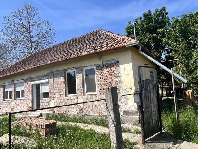 Eladó ház Kötegyán 90 nm