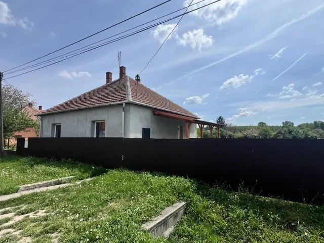 Eladó ház Sarkad 20 nm