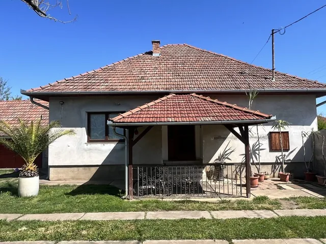Eladó ház Újkígyós 100 nm
