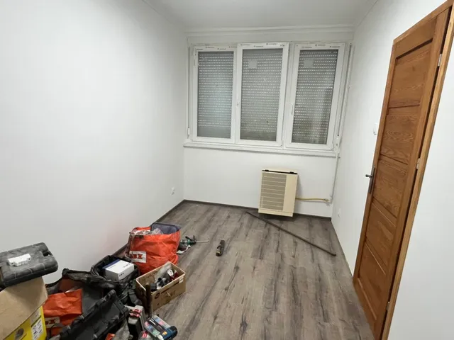 Eladó lakás Békéscsaba, Kazinczy-lakótelep 55 nm