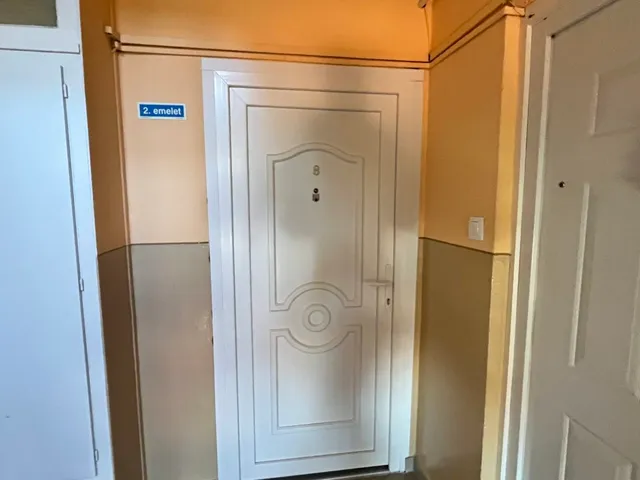 Eladó lakás Békéscsaba, Millenniumi lakótelep 49 nm