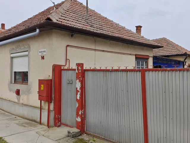 Eladó ház Méhkerék 111 nm