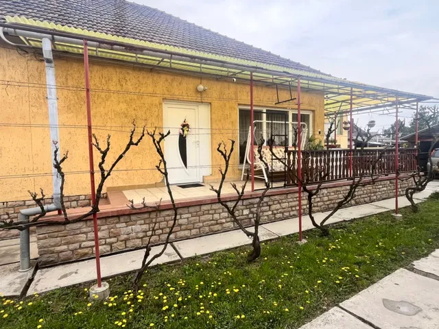 Eladó ház Sarkad 92 nm