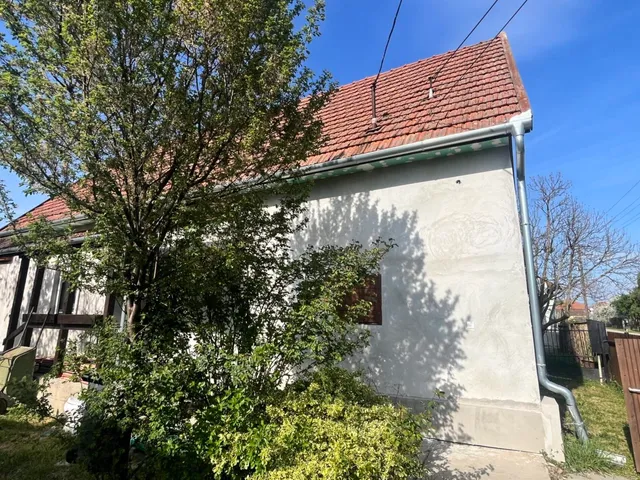 Eladó ház Sarkad 90 nm