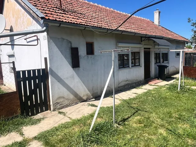 Eladó ház Sarkad 70 nm