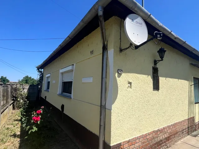Eladó ház Sarkad 98 nm