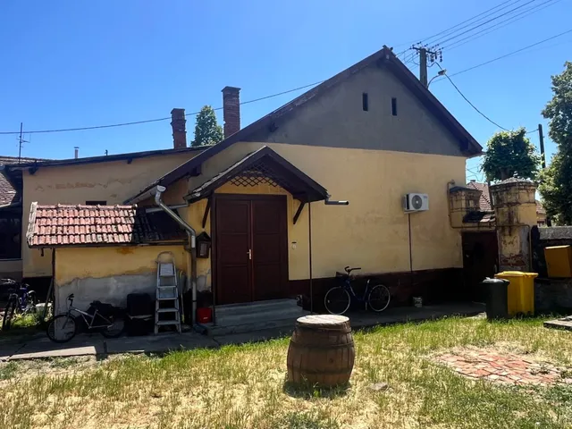 Eladó ház Sarkad 77 nm