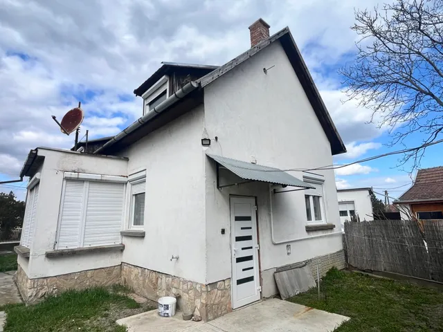 Eladó ház Sarkad 107 nm