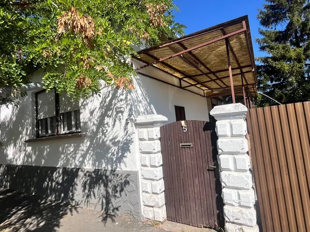 Eladó ház Sarkad 90 nm